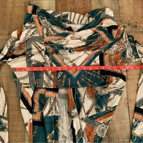 NWT Fashion Nova Matching Set XL | Chain Print Cowl Neck Top + Pants - Picture 2 of 13